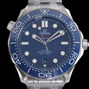 VS海马300米系列蓝盘8800机芯