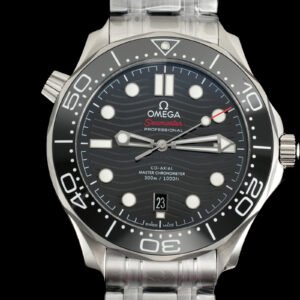VS海马300米系列黑盘8800机芯